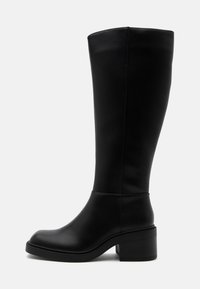 Επιλέχθηκε, black