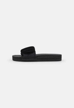 POOL GENTLE - Mules - black