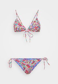 Virágmintás bikini szett, trikolor felsővel, elöl megkötős, és egy hozzátartozó alsóval, oldalsó megkötőkkel, élénk színekben és puha anyagból.