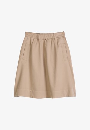 Jupe beige longueur genou avec taille élastique, coupe droite et deux poches verticales à l'avant.