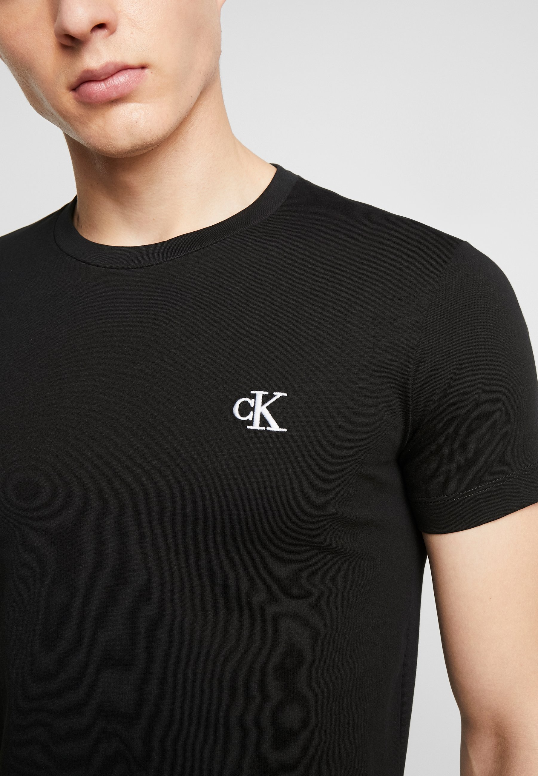 Calvin Klein Jeans ESSENTIAL SLIM TEE 