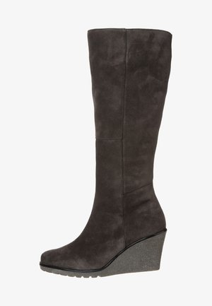 Harmaan mokkanahkahda korkea wedgesaappaat, joissa on kapea muoto, sileä pinta ja tukeva kantapohja. Ominaisuuksiin kuuluu saumatön sivusuunnittelu.