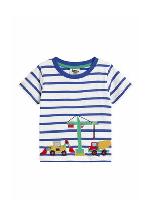 Gestreiftes T-Shirt mit kurzen Ärmeln in Weiß und Blau, das bunte, gestickte Baumaschinen und einen Kran auf der Vorderseite zeigt.