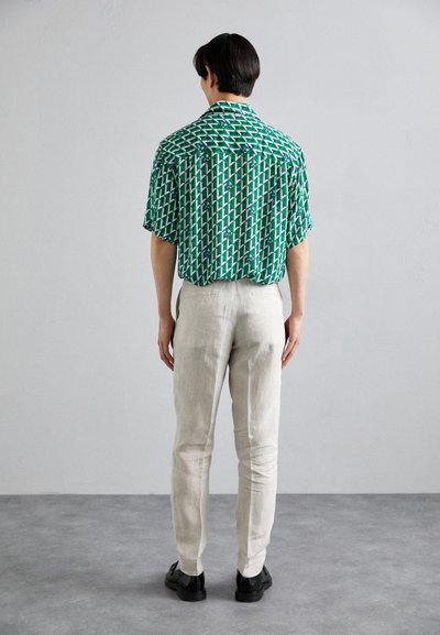 J.LINDEBERG SOREN PANTS - Pantalon classique - safari beige