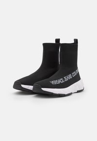 Versace Jeans Couture Höga sneakers - black