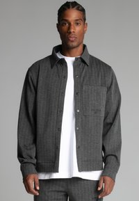 PINSTRIPE - Poletna jakna - grey
