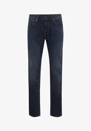 Donkerblauwe rechtgesneden jeans van denim. Kenmerken zijn vijf zakken, gele stiksels en een ritssluiting met een knopen sluiting.