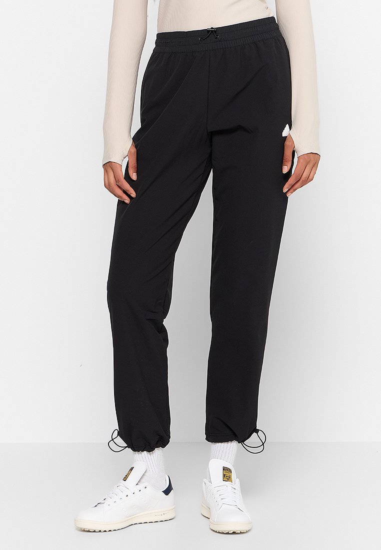 Pantaloni de trening