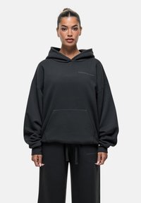 ESSENTIAL  HOODIE - Felpa con cappuccio - black