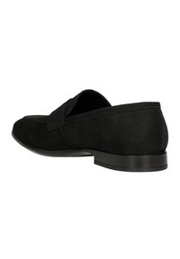 Černá semišová nazouvací bota s kulatou špičkou, nízkým podpatkem a minimálním prošíváním na svršku. Hladká textura a klasický design.