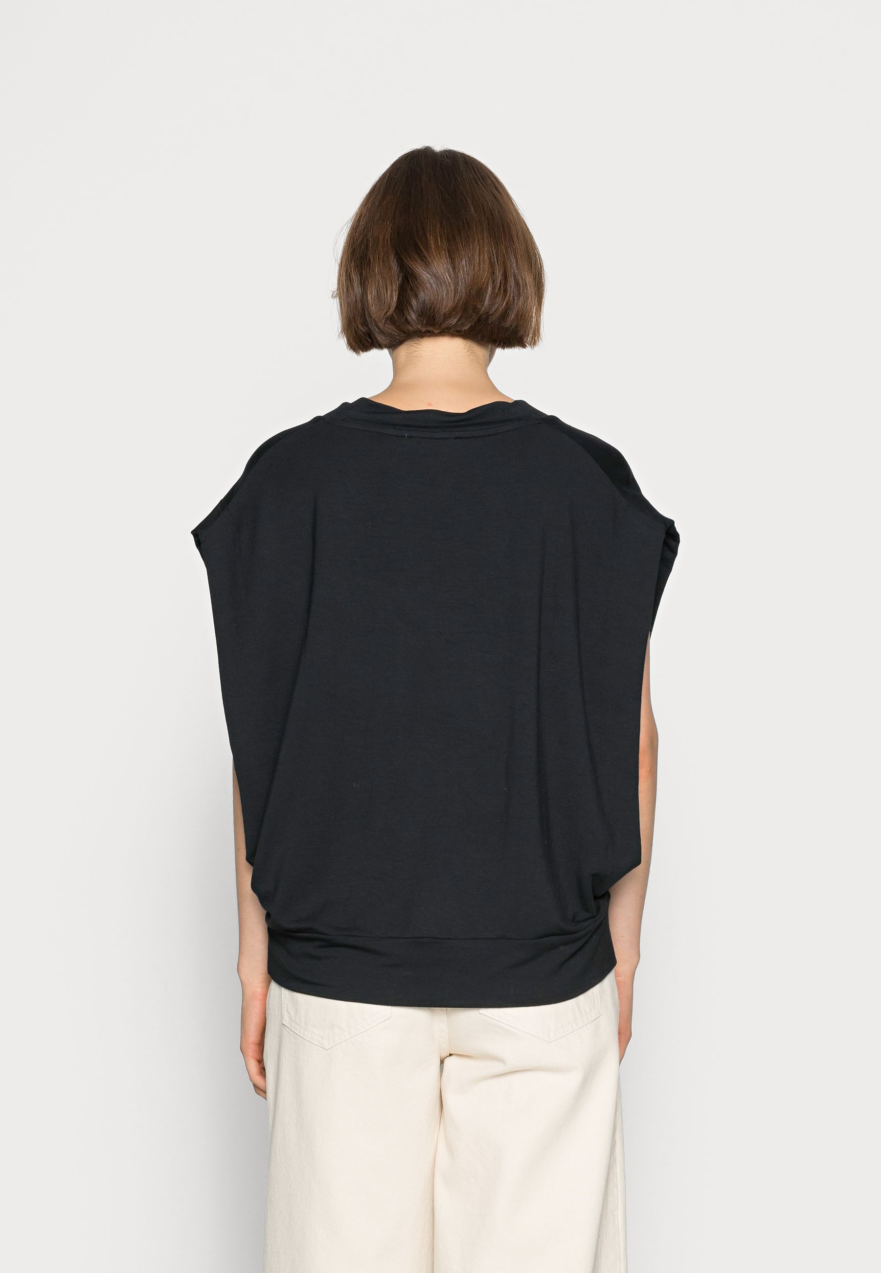 Damen KIRA SLIPOVER - T-Shirt basic Damen KIRA SLIPOVER - T-Shirt basic