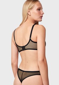 Gisela Sujetador con aros - black
