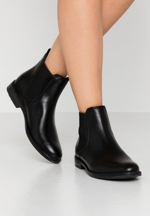 Ankle boot