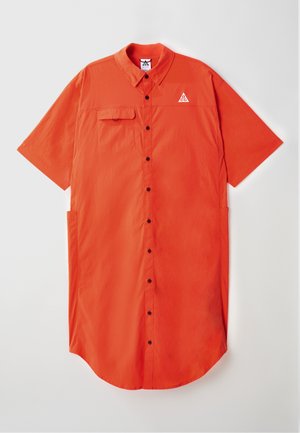Nike ACG Shirt dress - picante red/cinnamon