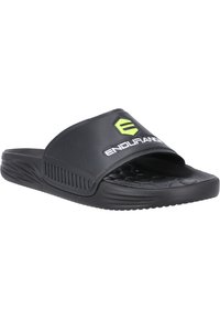 Svart sandle med bred rem, prydd med logotypen "ENDURANC" i vitt och grönt. Strukturerad fotbädd och ruggad sula för bättre grepp.