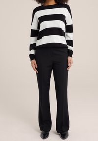 WE Fashion Stickad tröja - black