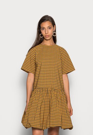 ABERDEEN TAFETTA DRESS - Day dress - margaret old gold