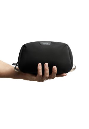 Bellroy WORK ACCESSORIES TOILETRY KIT - Trousse - black