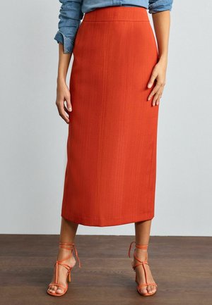 Next, Jupe crayon - red