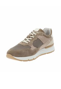 Sneakers da uomo in suede beige e mesh, con suola bianca, punta rotonda e dettagli beige con lacci piatti.
