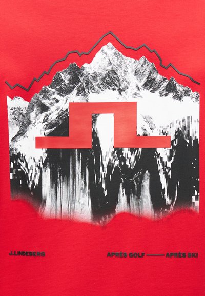Γραφικό βουνό με ένα κόκκινο γεωμετρικό σχήμα στο κέντρο σε κόκκινο φόντο, με κείμενο "J. Lindeberg" και "Après Golf — Après Ski."