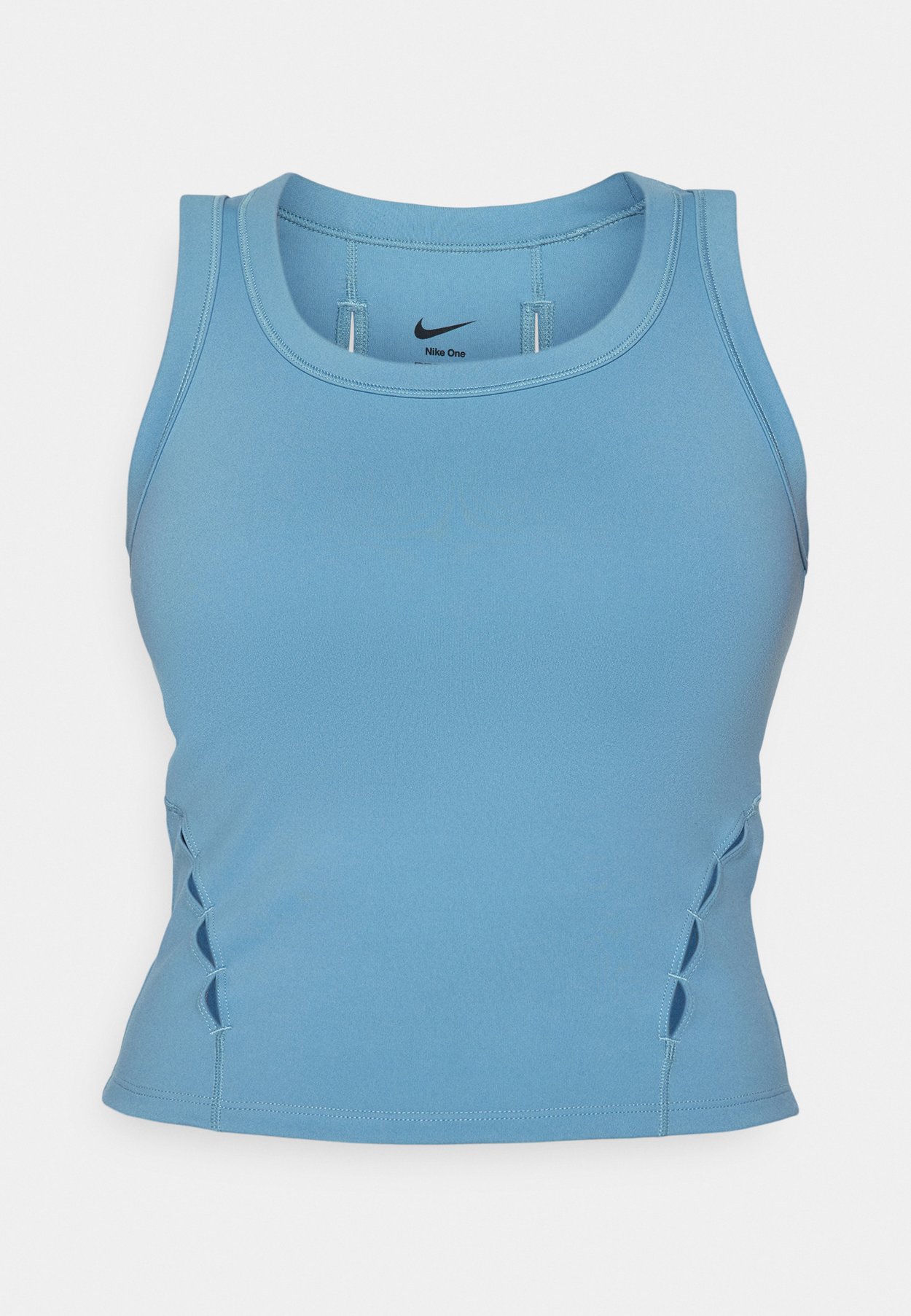 ONE FITTED TANK