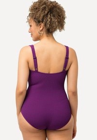 Ulla Popken TEXTURED MONOCHROME  - Badeanzug - dark magenta