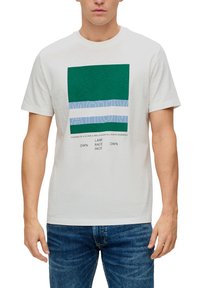 s.Oliver MIT FRONT - T-Shirt print - weiß