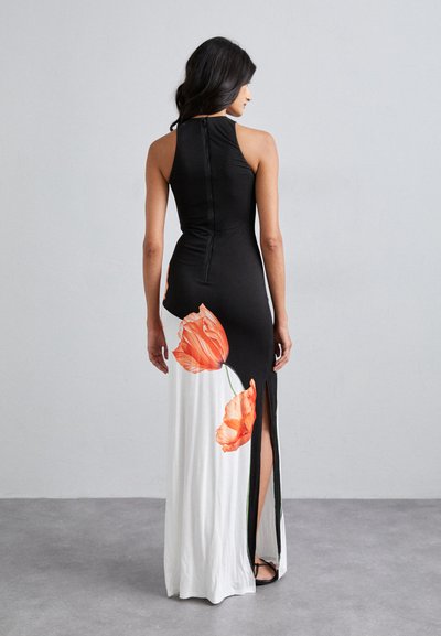 Alice + Olivia PANIA RACER NECK DRESS - Haljina od žerseja - dream life black