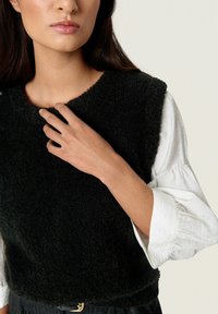 Soaked in Luxury Felső - black