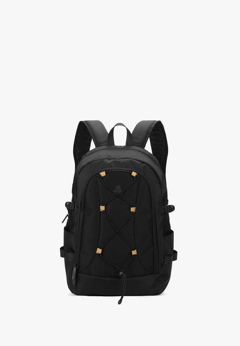 Sac à dos noir avec bretelles rembourrées, cordon élastique à l'avant, poches latérales et compartiments zippés, conçu pour un usage quotidien ou les voyages.