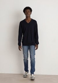 HUGO SAN VREDO - Strickpullover - navy
