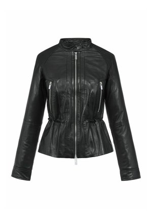 Czarna skórzana kurtka z zapięciem na zamek, dwoma kieszeniami na zamek i elastyczną talią. Usztywnione ramiona oraz długie, gładkie rękawy.