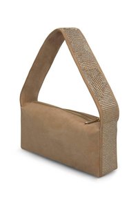 Beige suède handtas met een brede, gestructureerde schouderband waarin steenachtige rhinestones zijn verwerkt en een ritsluiting aan de bovenkant. Rechthoekige vorm.