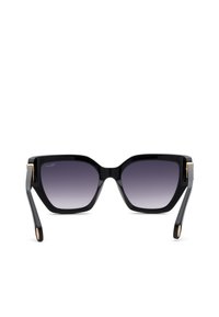 Lunettes de soleil carrées noires oversize avec verres dégradés foncés et accents dorés sur les branches, vues de face.