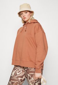 Nike Sportswear Sweatshirt com capuz - mineral clay