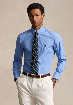 CUSTOM FIT STRETCH POPLIN SHIRT - Skjorter - harbor island blue