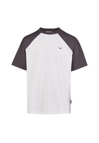 Unselected, blue graphite