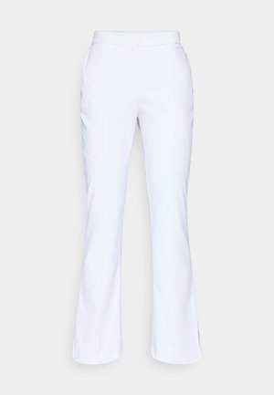 Biele rozšírené nohavice s hladkou textúrou, s bočnými rozparkami na leme, hladkým predným dielom a klasickým pásom.