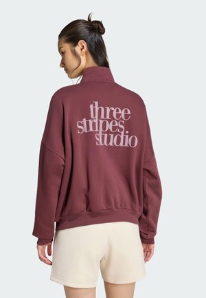 adidas Sportswear, 3 STRIPES STUDIO TRACKTOP - Sudadera con cremallera - aurora ruby