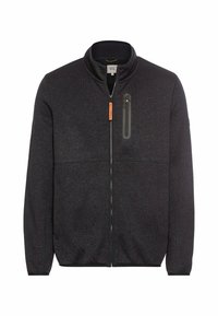 Fleece ritjack in donkergrijs met een hoge kraag, een ritszak op de borst en een contrasterende oranje ritslus. Glad van textuur, casual ontwerp.