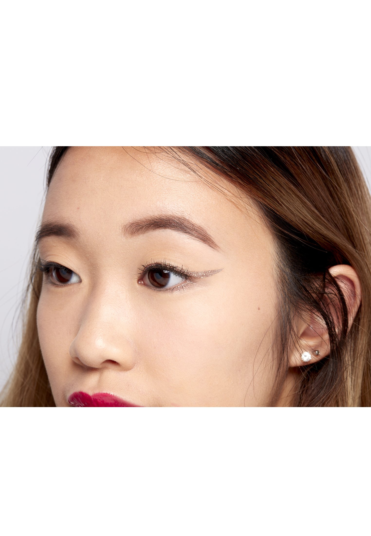 nyx glitter goals eyeliner