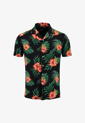 Chemise noire à manches courtes à boutons avec un motif de fleurs d'hibiscus rouge vif et de feuilles tropicales vertes.