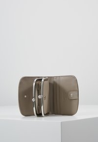 Picard BINGO - Wallet - stone