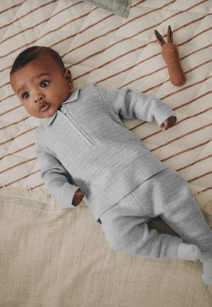 Next, REGULAR FIT - KNITTED JUMPER AND LEGGINGS BABY SET - Jumper - grey