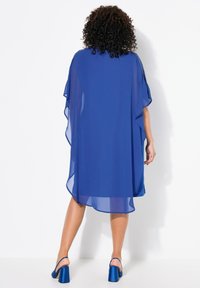 Ulla Popken DOPPELLAGIG 3/4-ARM - Cocktailklänning - dark sapphire