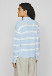 VILA VIRIL MOCK NECK  - Strickpullover - kentucky blue