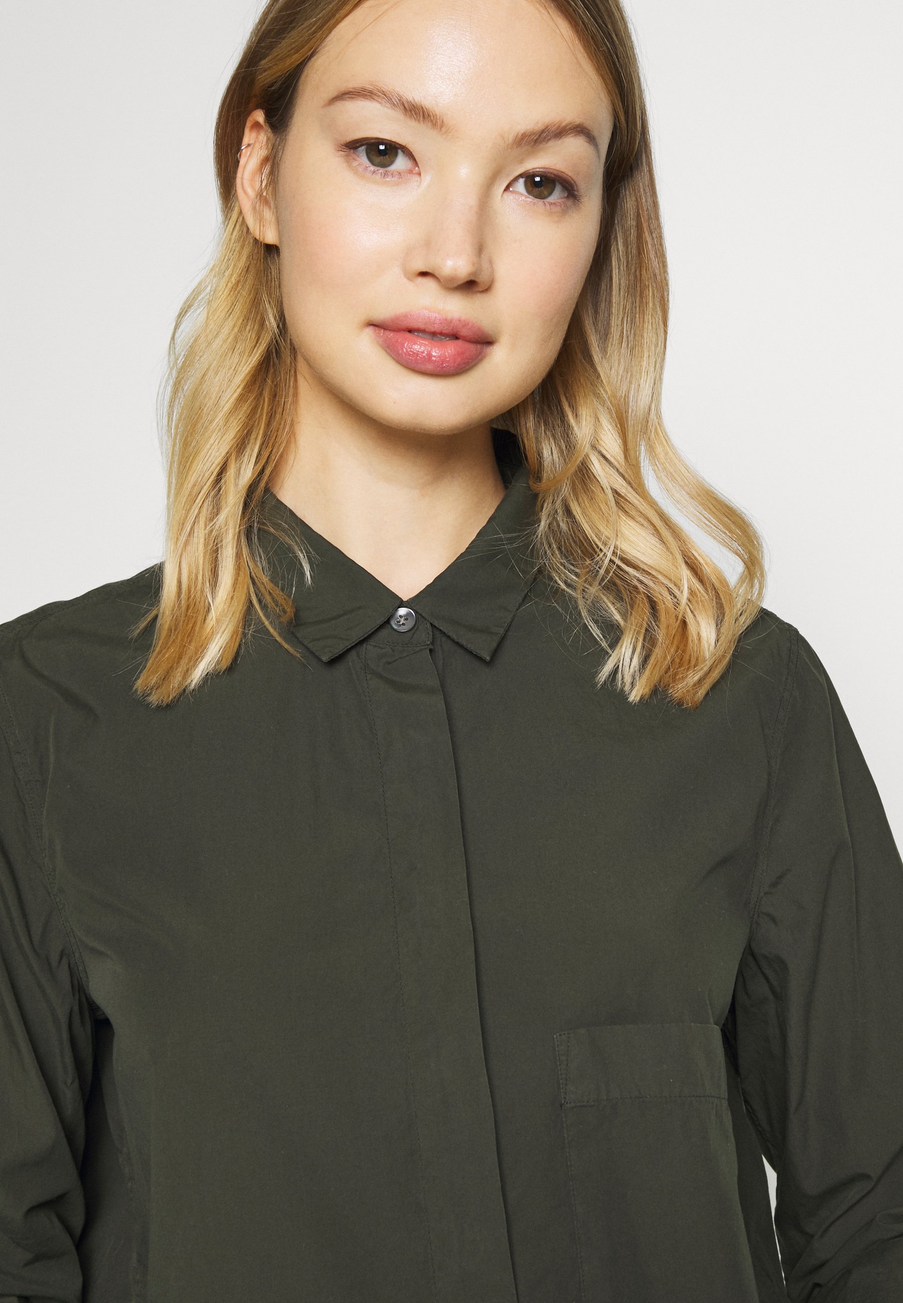 CLOSED HAILEY Skjorte shadow green Zalando.no CLOSED HAILEY - Skjorte - mid blue