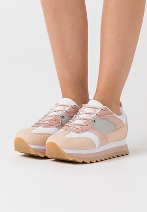 Even&Odd, Baskets basses - white