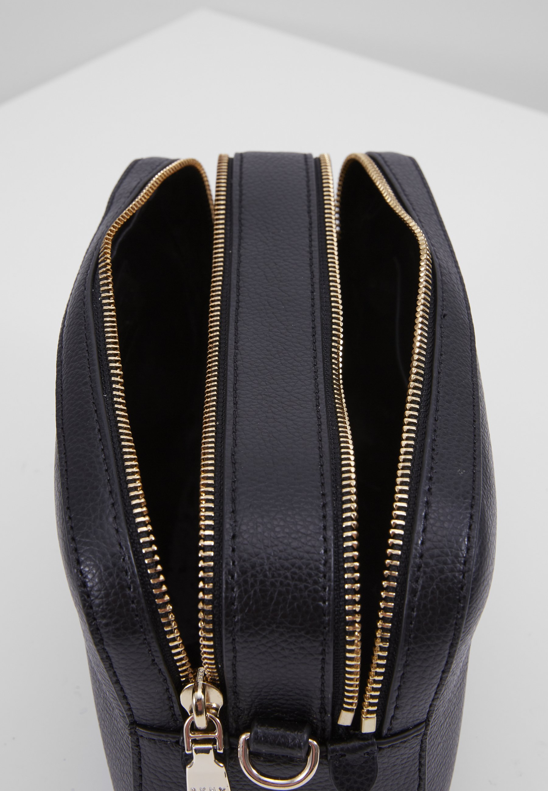 dkny whitney camera bolsa